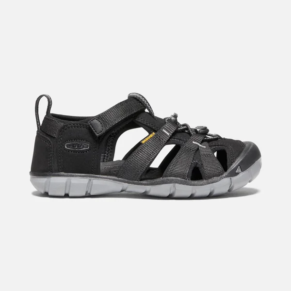 Keen Big Kids& Seacamp II CNX Sandals Size 4, in Black/Steel Grey