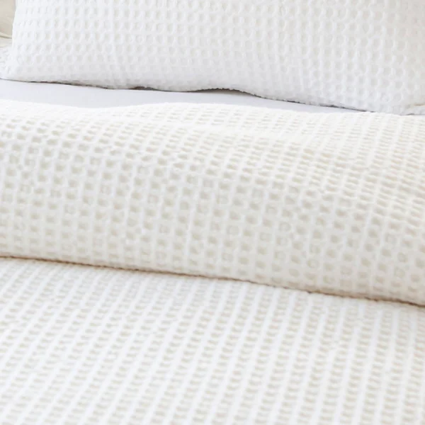 Pom Pom at Home Zuma Bed Blanket, King, Cream