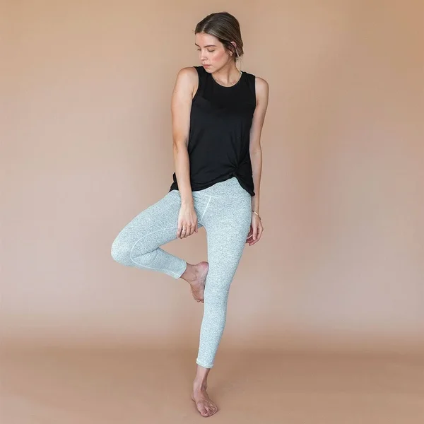 Women's Intention Compression 3/4 Leggings in Heather Grey Size Xs - Nylon/Spandex, Albion Fit