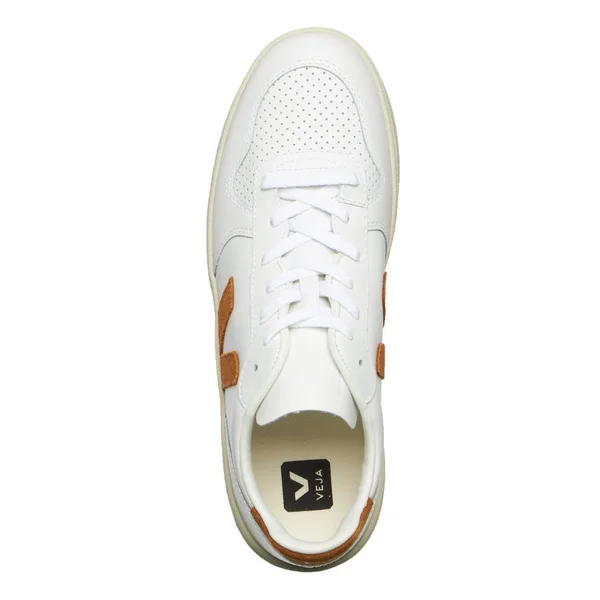 Veja Men's V-10 Leather Trainers - Extra White/Camel - UK 7