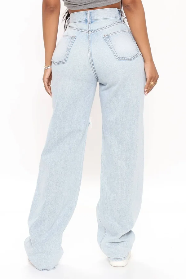Womens See Ya Later Slouchy Skater Jeans in Light Blue Wash Size 7 by Fashion Nova