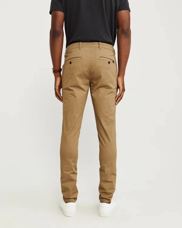 Abercrombie & Fitch Men's Super Skinny Chinos in Dark Khaki - Size 28 x 30