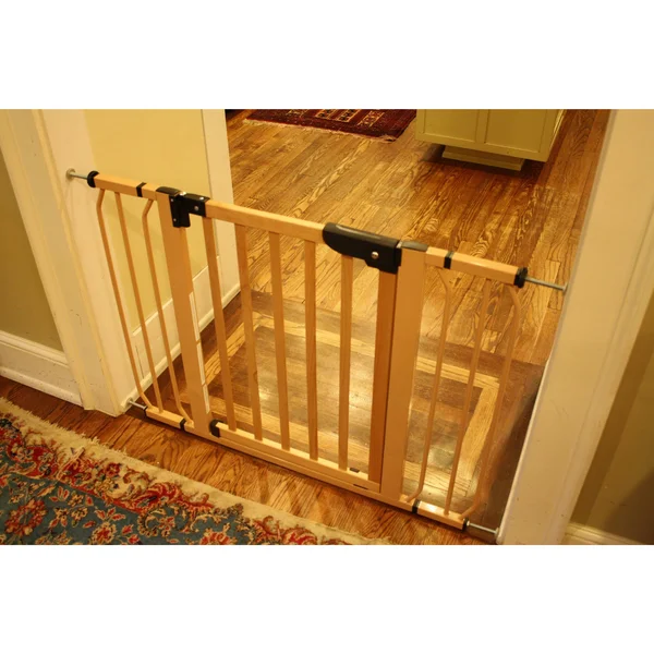 Cardinal Gates Autolock Pressure Mounted Pet GATE; Black