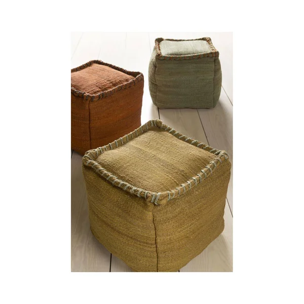 Pouf, Surya