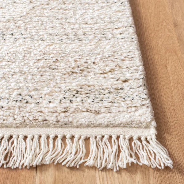 Safavieh Casablanca CSB522B 5& x 8& Beige Area Rug