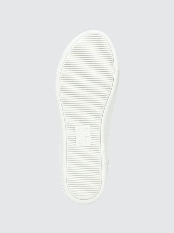 Naturalizer Morrison 12 Women's White