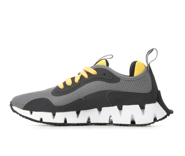 Reebok Zig Dynamica Sneaker, Size 6 - Black/cdgry7 at Nordstrom Rack