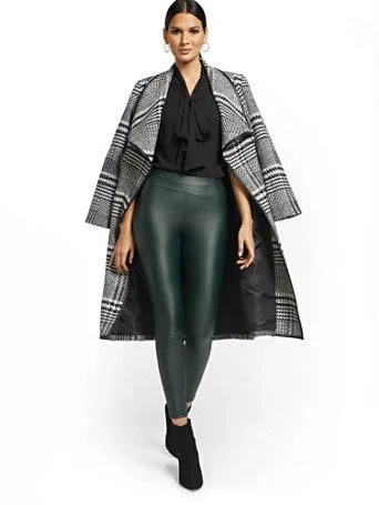 NYu0026Co Women's Petite Whitney Faux-Leather High-Waisted Pull-On Slim-Leg Pants Velvet Green - Size X-Small, Nylon/Spandex/Ra