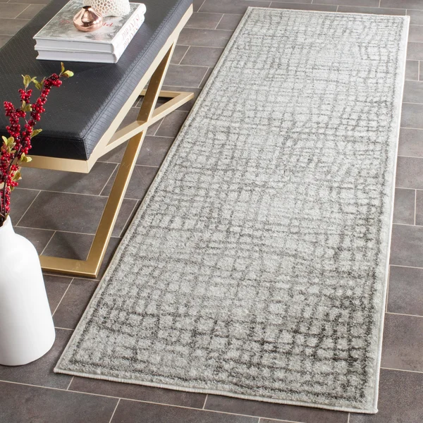 Safavieh Adirondack ADR103B 5&1x22 x 7&6x22 Silver - Ivory Area Rug