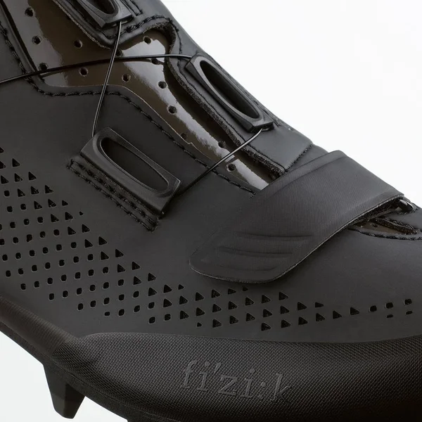 Fizik X5 Terra Shoes - Black