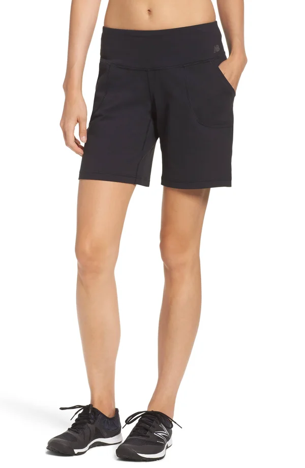New Balance Women's Premium Performance Short Black Shorts L