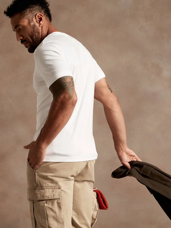 Banana Republic Men's Luxury Touch Performance V-Neck T-Shirt White Size M