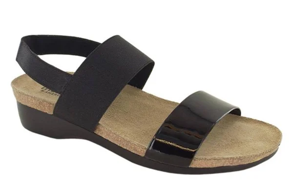 Munro Women's Pisces, Black Fabric/Patent Size: 11 N