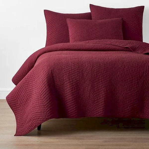 The Company Store Cotton Voile Quilt - Claret - Red, Size Twin