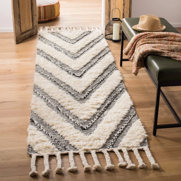 Safavieh Kenya KNY901H 9&0x22 x 12&0x22 Black, Ivory Area Rug