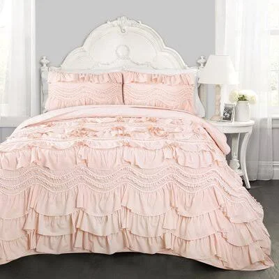Jaheim Microfiber Reversible Quilt Set Laurel Foundry Modern Farmhouse Size: Full/Queen Quilt + 2 Standard Shams - Color: Blush
