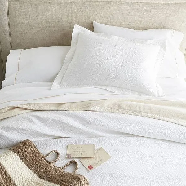 Peacock Alley Boutique Embroidered Percale King Duvet Cover White