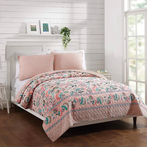 Vera Bradley Blush Flowers Quilt, Twin/Twin Extra Long