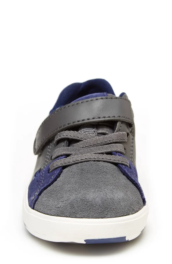 Stride Rite M2P Maci (Toddler) Grey/Navy, Toddler Boy's, Size: 5