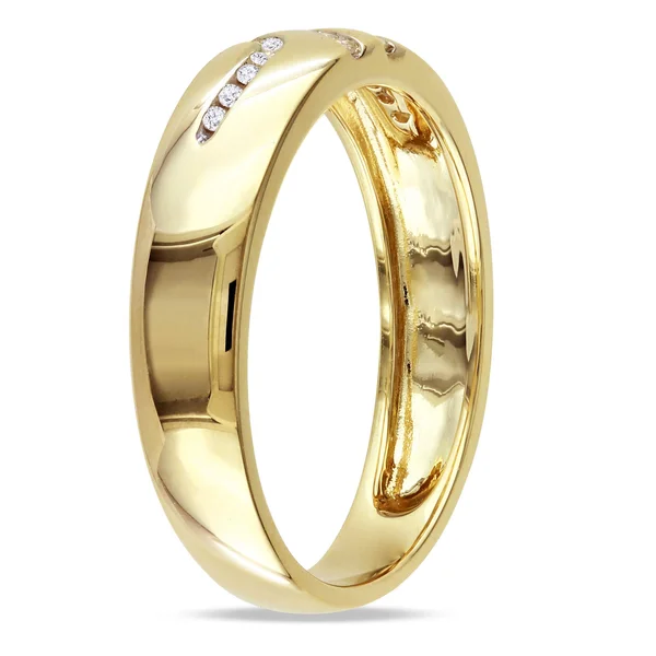 Miadora 10K Yellow Gold Men's 1/10ct TDW Diamond Wedding Band Ring 9