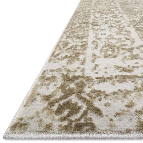 Alexander Home Mason Distressed Traditional Persian Rug - 5&3x22 x 5&3x22 - Champagne/Light Grey