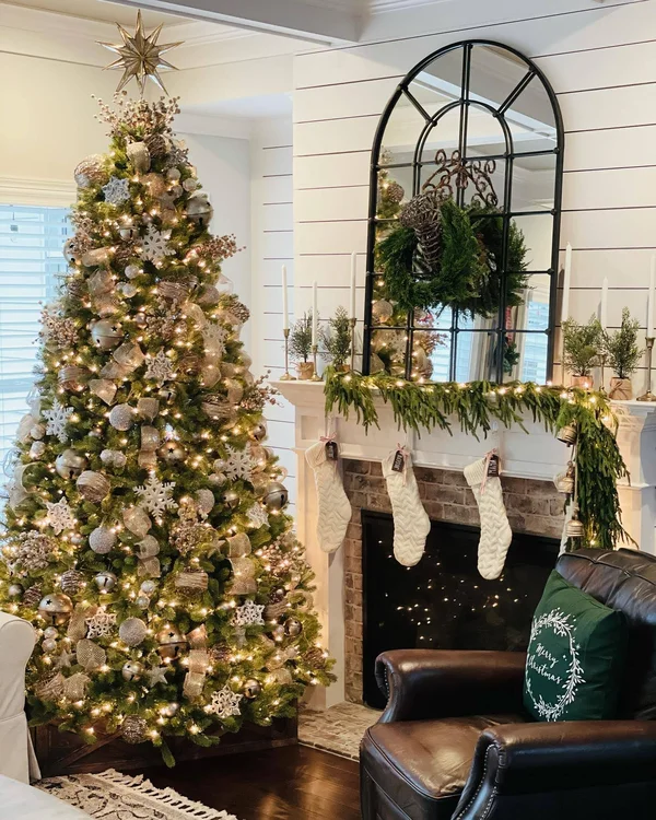 6.5& Royal Fir Quick-Shape Artificial Christmas Tree with 850 Warm White & Multi-Color LED Lights
