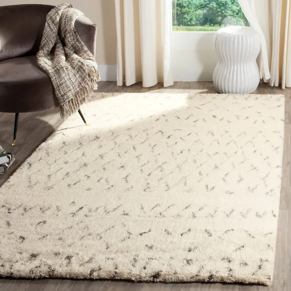 Safavieh Casablanca Ivory & Natural 2&-3x22 x 14& Rug
