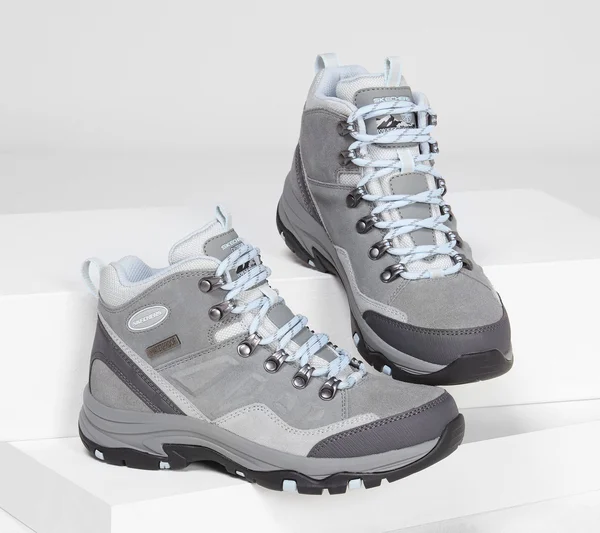 Skechers Women's Relaxed Fit Trego Rocky Mountain Boots