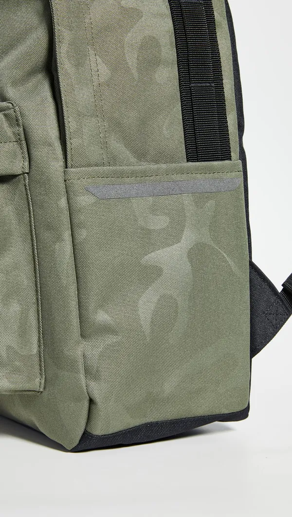 Herschel Supply Co. Classic X-Large Backpack Bags Dusty Olive/Tonal