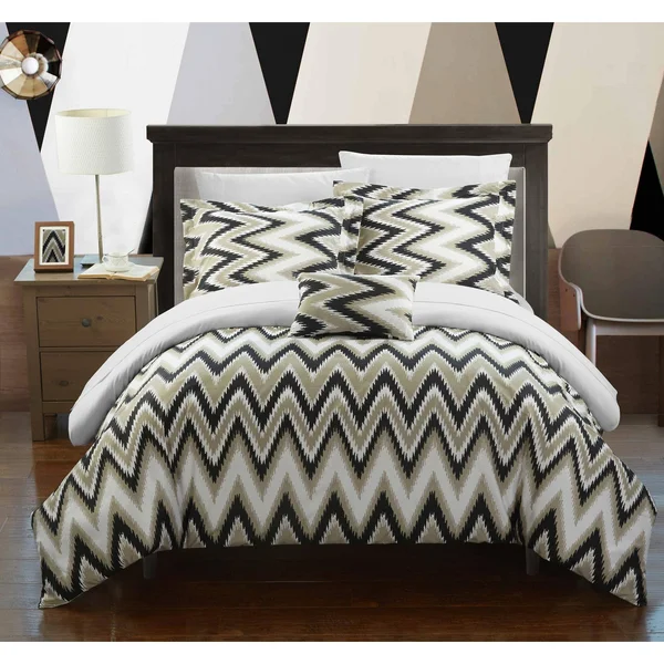 Chic Home Bella 4 Piece Comforter Set Reversible Bedding White - King