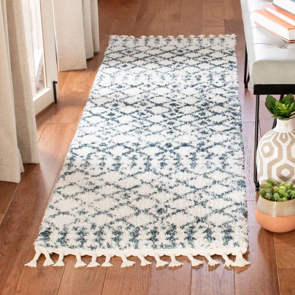 Safavieh 6&-7x22 x 6&-7x22 Square Berber Fringe Shag BFG519N Dark Blue - Ivory Rug