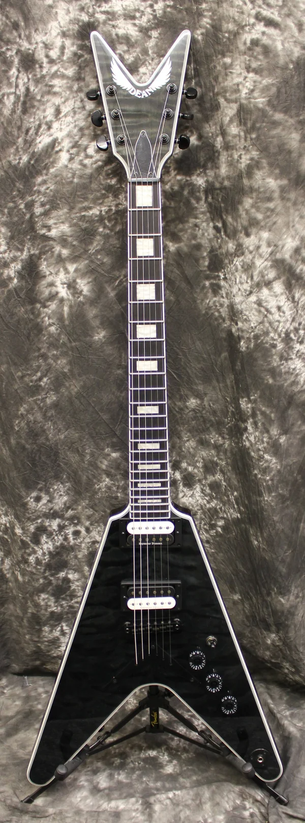Dean V Select Quilt Top Electric Guitar Trans Black