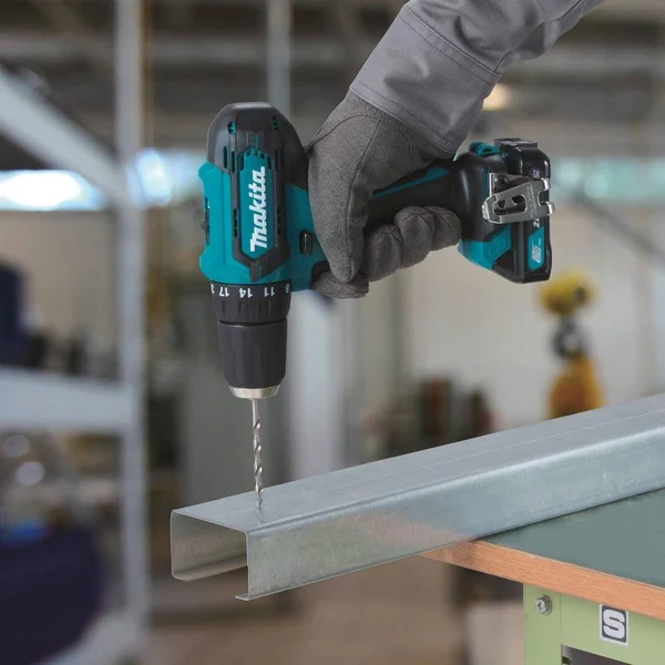 Makita PH06R1 12V Max CXT 3/8-Inch Hammer Driver-Drill 2.0Ah Kit