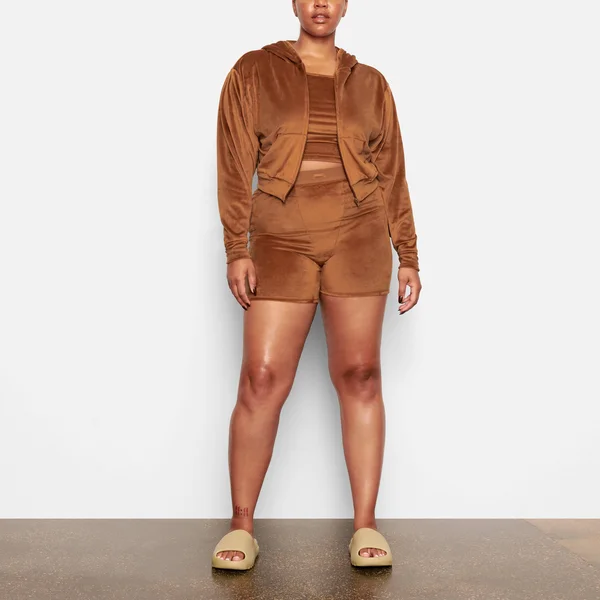 SKIMS Velour Hoodie, Bronze, XL