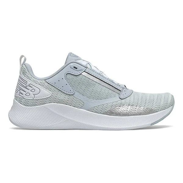 New Balance Women's Beaya Sneaker