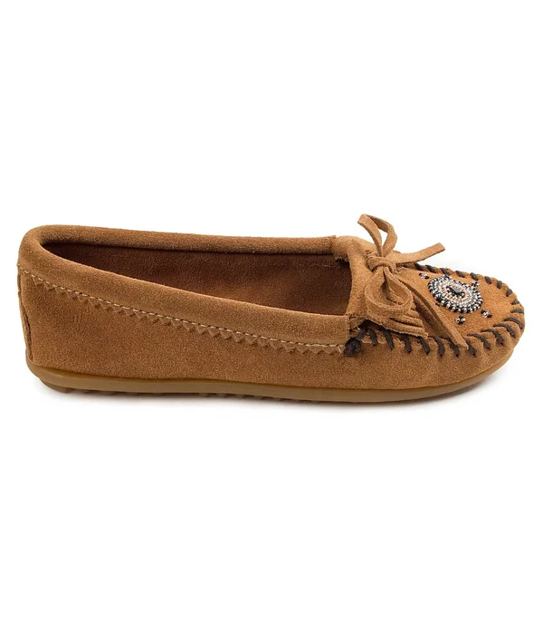 Minnetonka Me to We 7.5 Women's Taupe