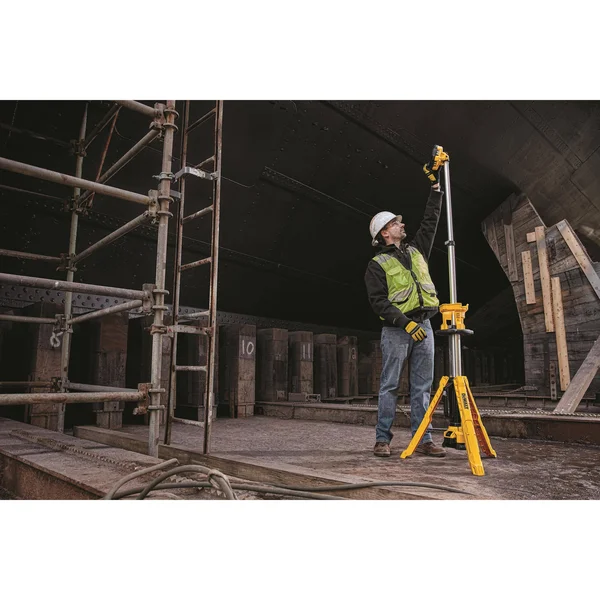 DeWalt DCL079B 20V Max Cordless Tripod Light