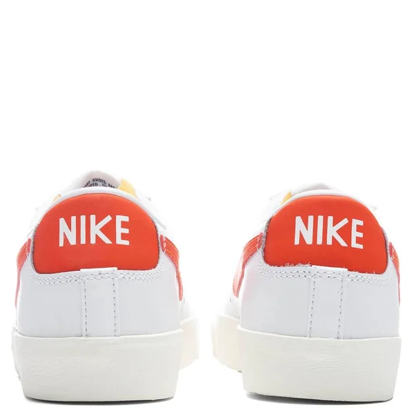 Nike Men's Blazer &77 Vintage Shoes, White