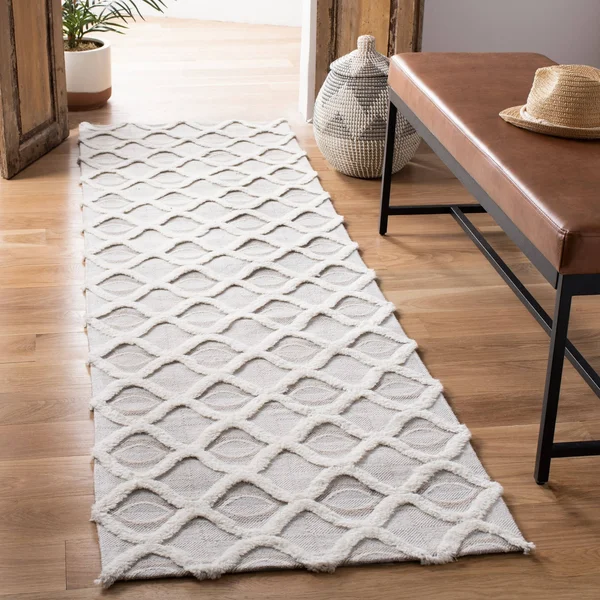 Safavieh 3& x 5& Marbella Marbella Beige, Ivory Rug