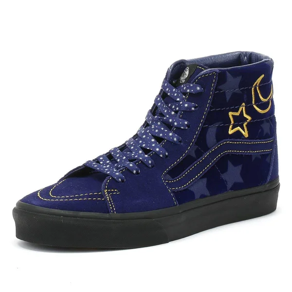 Vans Shoes, Vans MTE Sk8-Hi, Color: Black, Size: 10.5, Cashelectric&s Closet