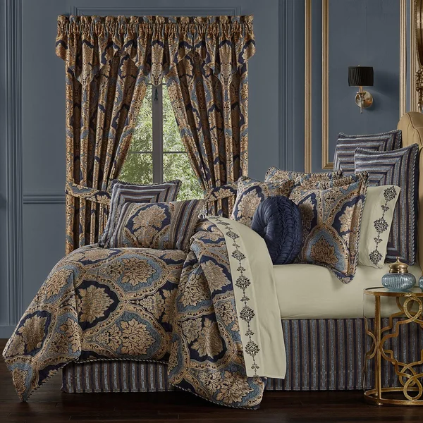 Five Queens Court Bristol Tufted Round Decorative Throw Pillow Indigo