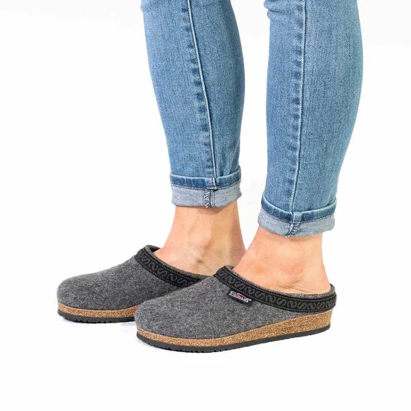 Women's Original 108 Wool Clog with Cork Sole - Medium Width Heather, 9