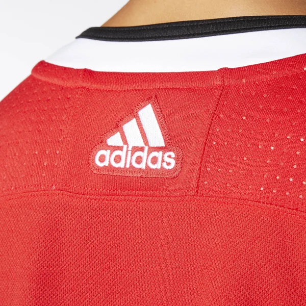 Chicago Blackhawks Adidas Authentic Home NHL Hockey Jersey - M
