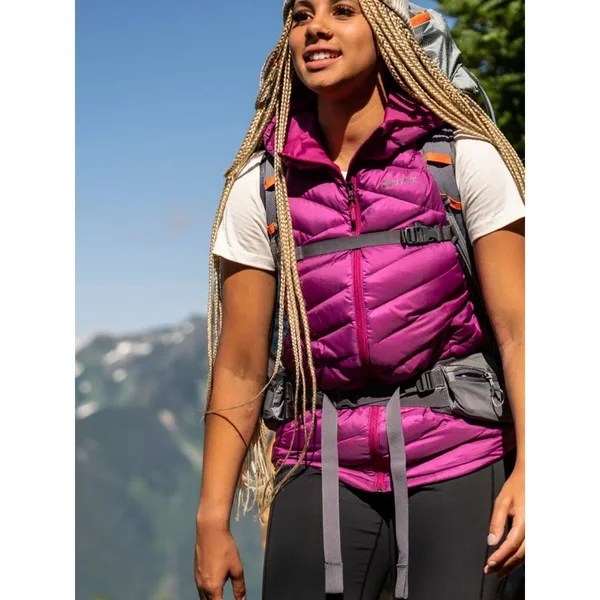 Marmot Women's Highlander Hoody Vest - Medium - Wild Rose