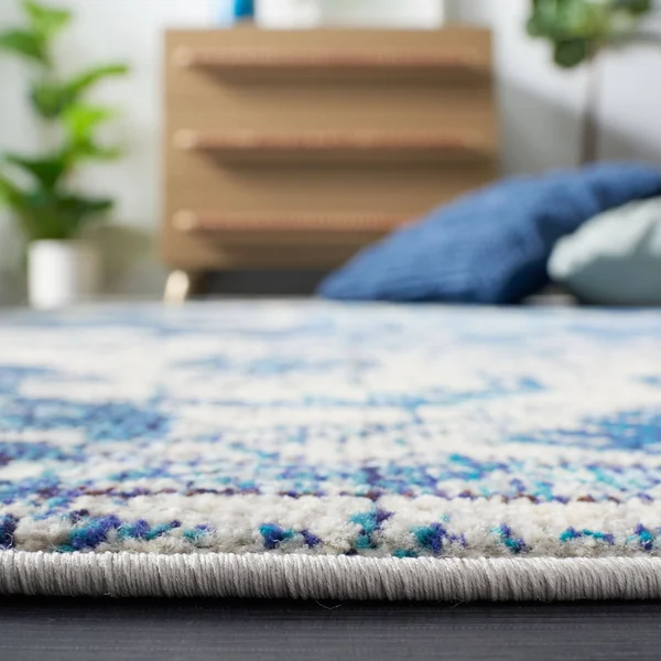 5&3x22 x 7&6x22 Rectangular Area Rug, Teal, Safavieh