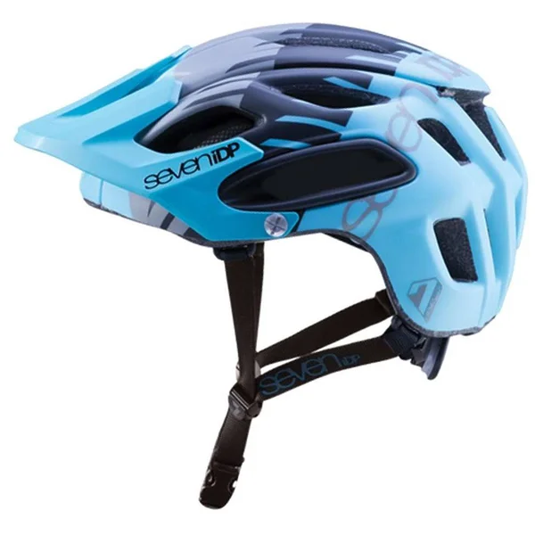 7iDP M2 Helmet