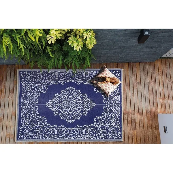 Lightweight Indoor Outdoor Reversible Plastic Area Rug - Medallion Oriental Design (Medallion-Black-White 6 x 9)