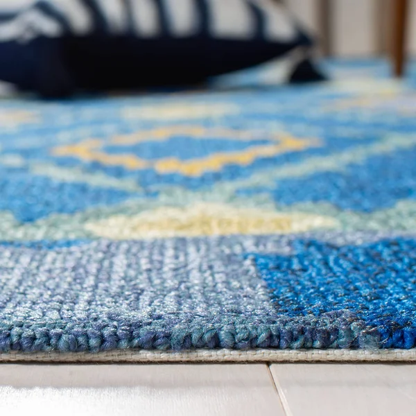 Safavieh Four Seasons Indigo & Yellow Area Rug; Round 6&