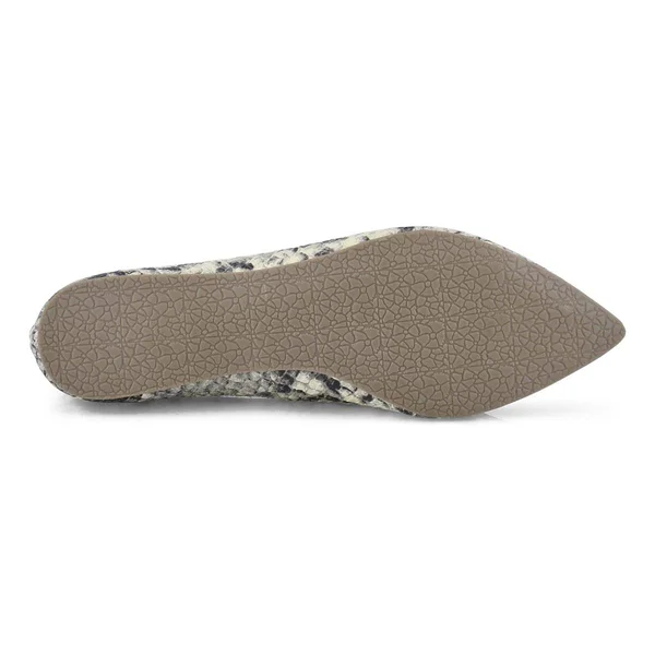 Steve Madden Women's Feather Casual Flat