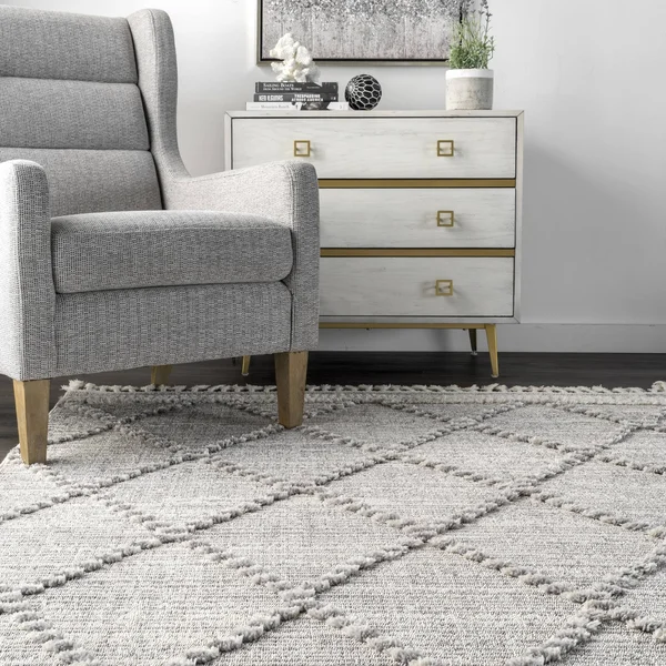 nuLOOM Skylar Textured Trellis Tassel Beige 6 ft. 7 in. x 9 ft. Area Rug